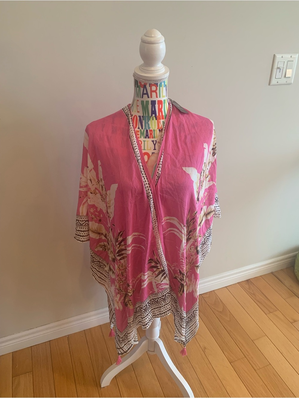 NWT Vince Camuto Hot Pink Coverup